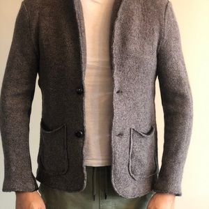 Trendy Hugo Boss wool blazer.